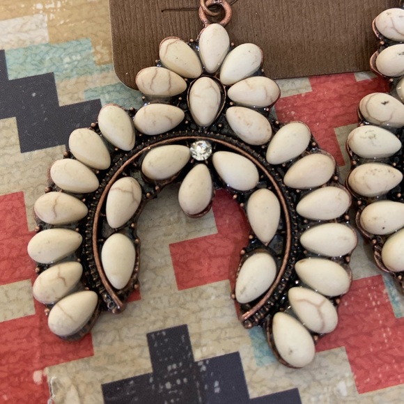 Faux Ivory Squash Blossom Earrings - Picture 3 of 3